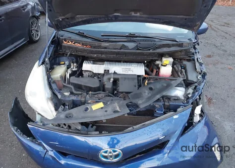 2013 Toyota Prius V Two z USA, uszkodzony, nr VIN JTDZN3EU8D3237331